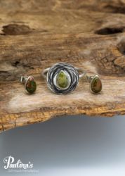 Picture of Ring mit Unakit und Sterling-Silber