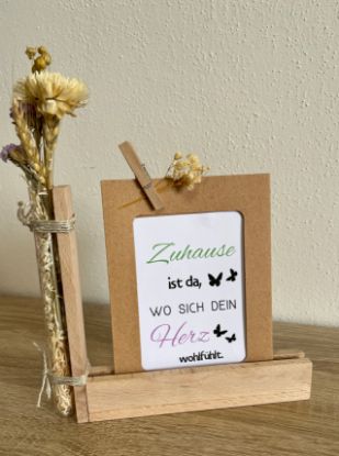 Bild von Foto- und Kartenhalter aus Buchenholz mit Blumenglas