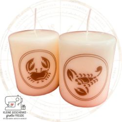 Bild von Sternzeichen-Kerze – handbedruckt mit Tierkreiszeichen, 8 × 9 cm